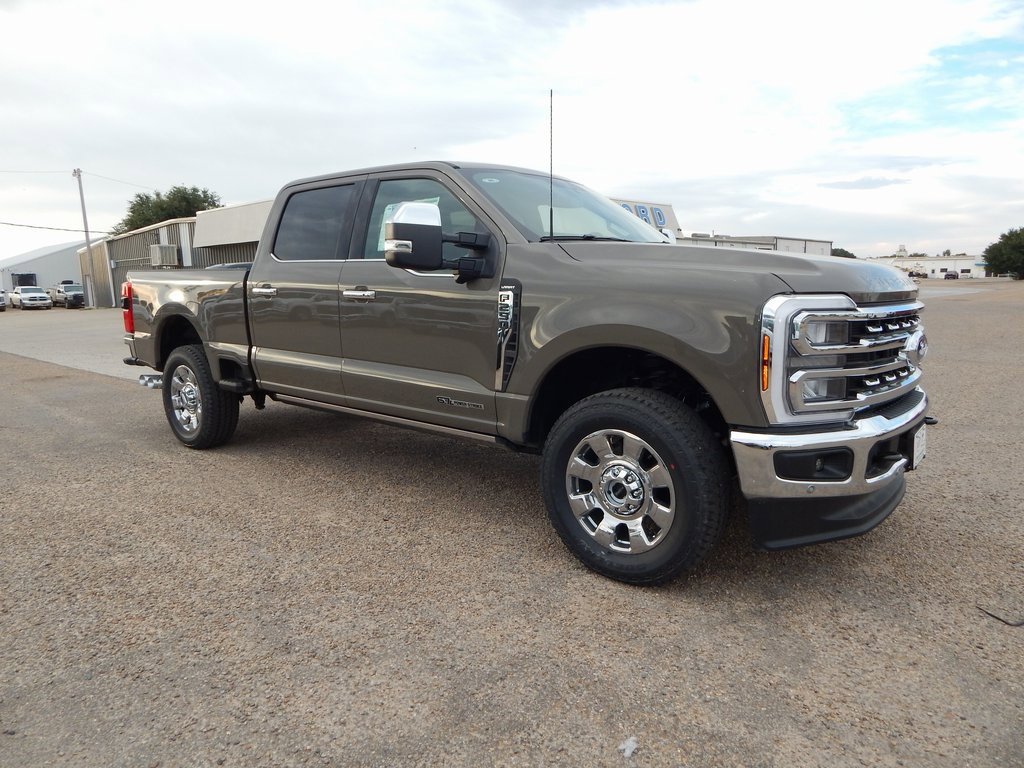 New 2026 Ford F250 4x4 Crew Cab Super Duty image 1