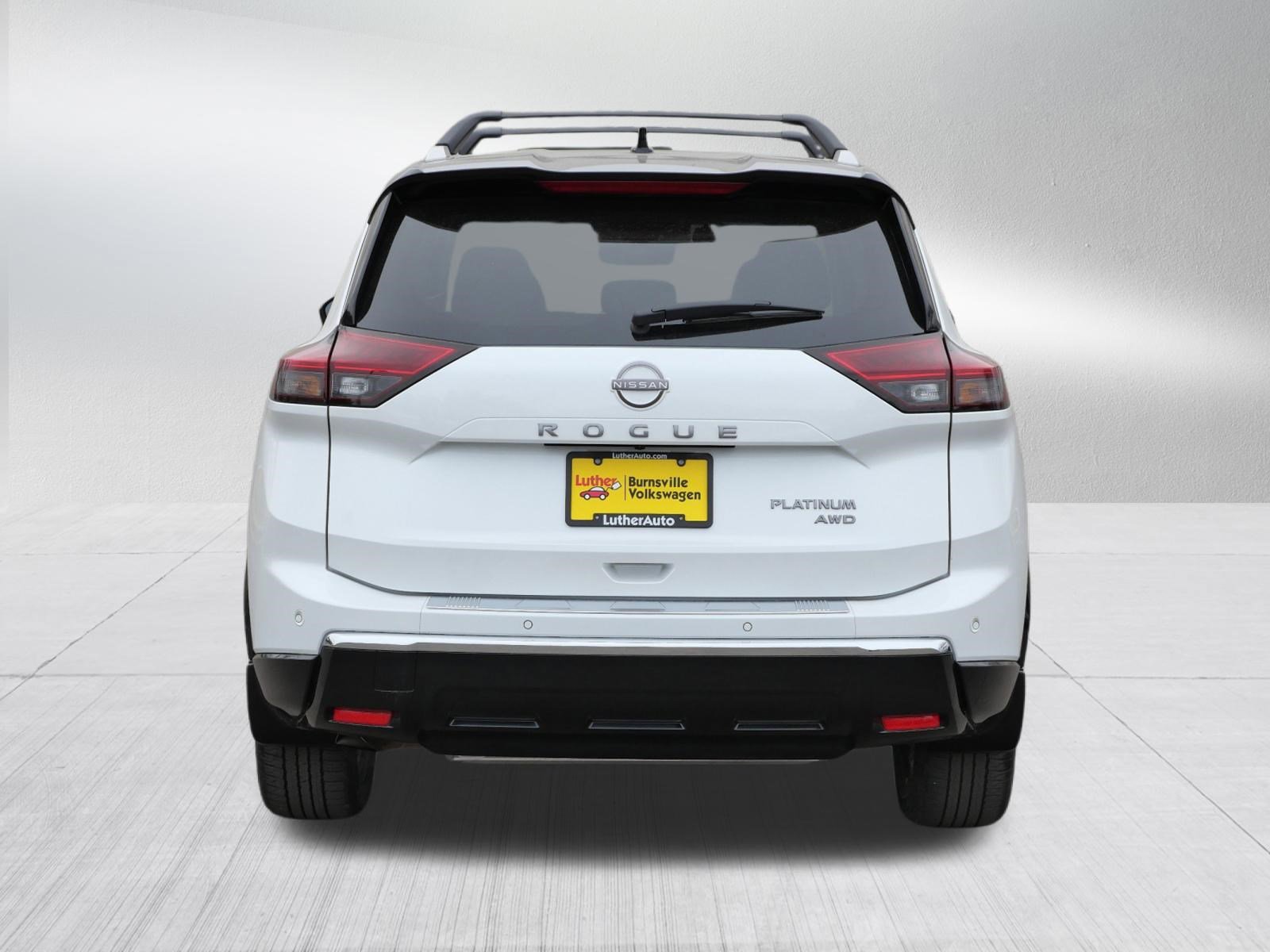 Used 2024 Nissan Rogue Platinum w/ Platinum Premium Package AWD/4WD image 6