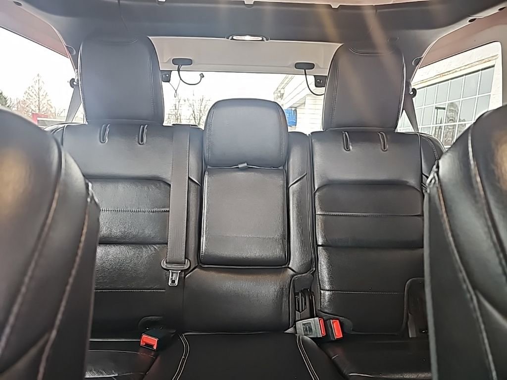 Used 2020 Jeep Wrangler Unlimited Sahara image 10