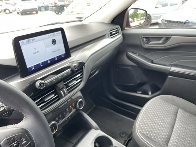 Used 2023 Ford Escape Active FWD image 13