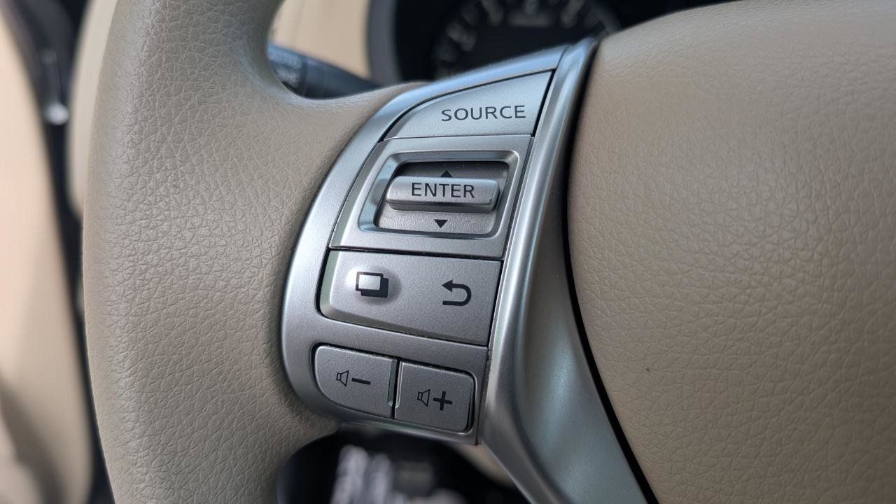Used 2016 Nissan Altima 2.5 S w/ Power Driver Seat Package FWD image 13