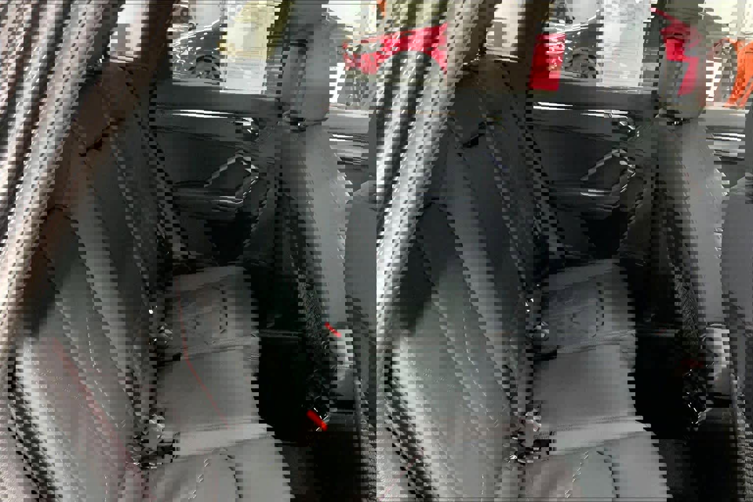 Certified 2025 Audi Q3 2.0T Premium Plus w/ Premium Plus Package image 30