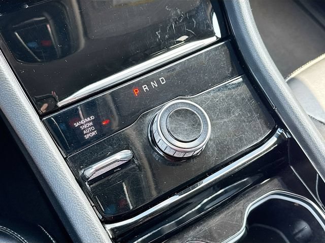 Used 2022 Jeep Grand Cherokee L Limited AWD/4WD image 19