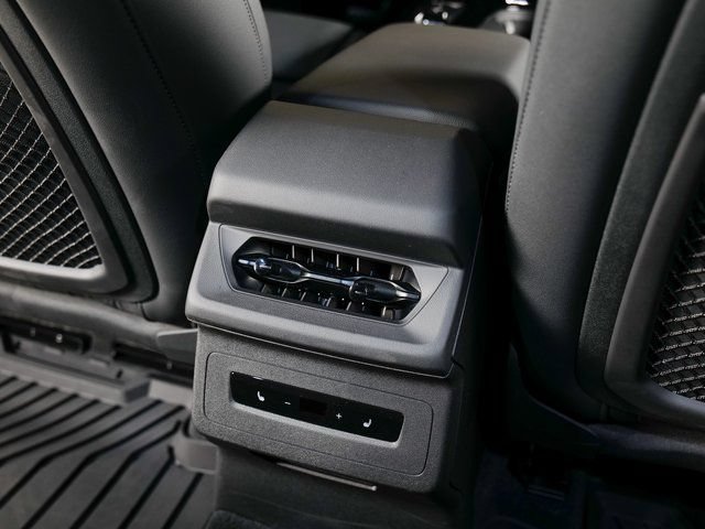 Certified 2027 Audi Q6 e-tron Premium Plus w/ Premium Plus AWD/4WD image 23