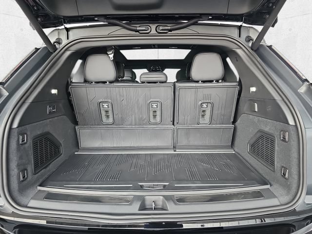 Used 2026 Cadillac Escalade IQ Sport 1 w/ LPO, Floor Liner Package AWD/4WD image 13