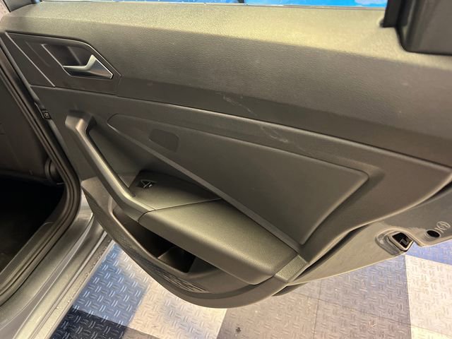 Used 2025 Volkswagen Jetta Sport FWD image 13