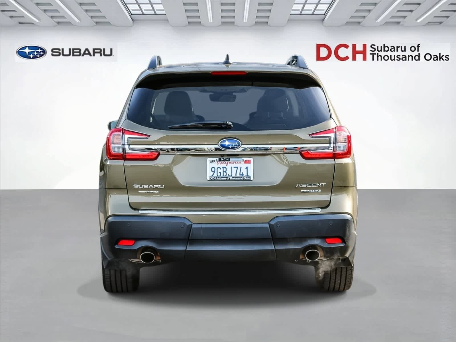 Certified 2023 Subaru Ascent Limited w/ Technology Package image 5