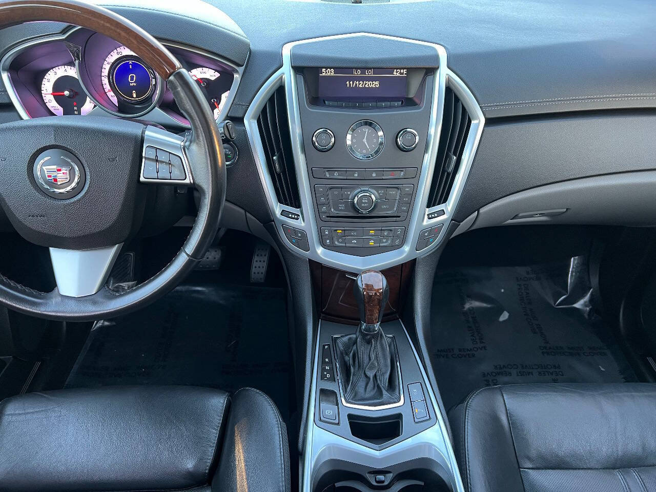 Used 2011 Cadillac SRX Luxury FWD image 32