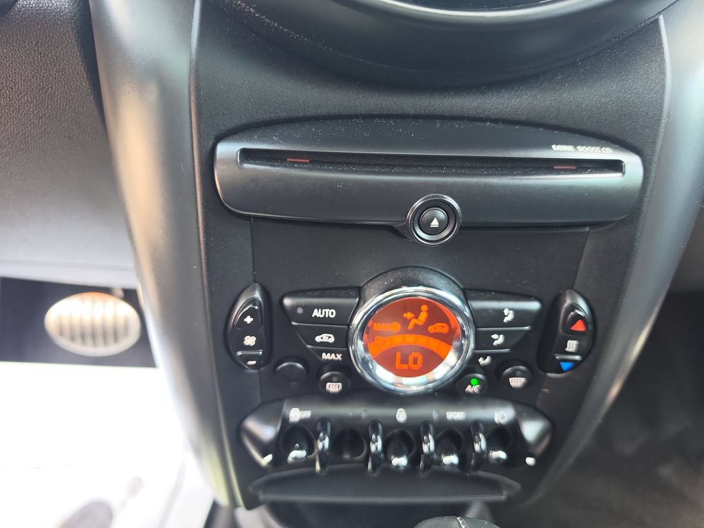 Used 2015 MINI Cooper Countryman S FWD image 17