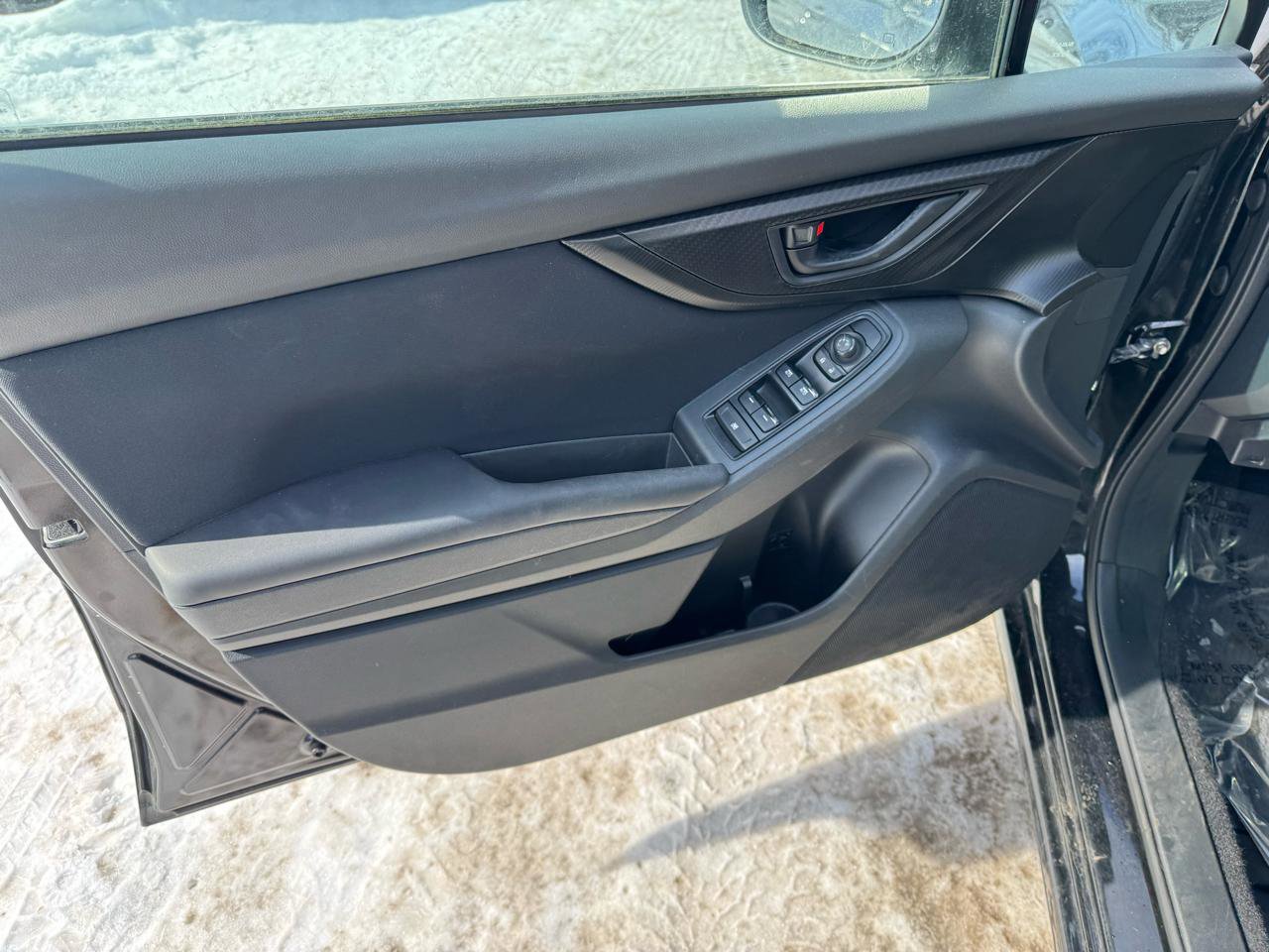 Used 2018 Subaru Impreza 2.0i Premium w/ Eyesight & BSD & Rcta image 9