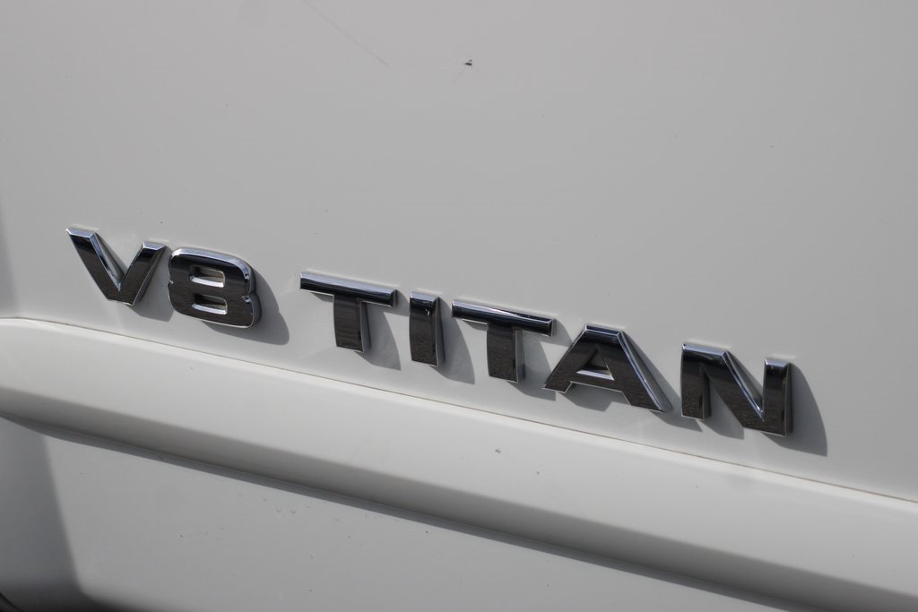 Used 2013 Nissan Titan SV w/ SV Value Truck Pkg image 43