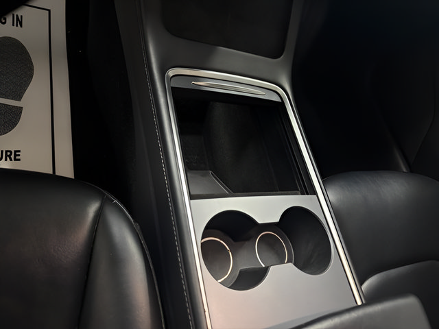 Used 2022 Tesla Model 3 RWD image 16