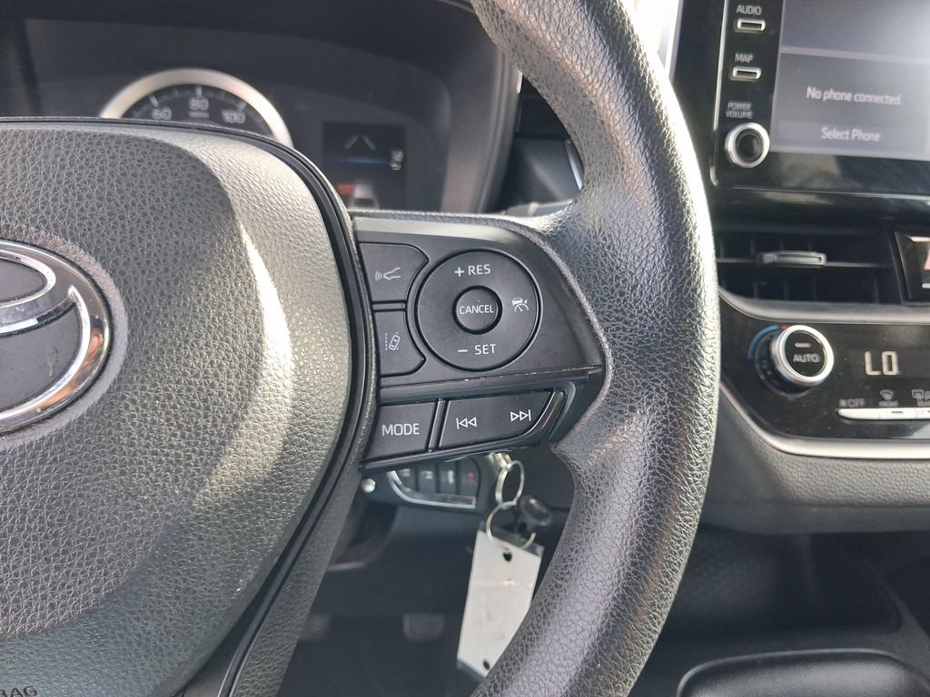 Used 2020 Toyota Corolla LE FWD image 21