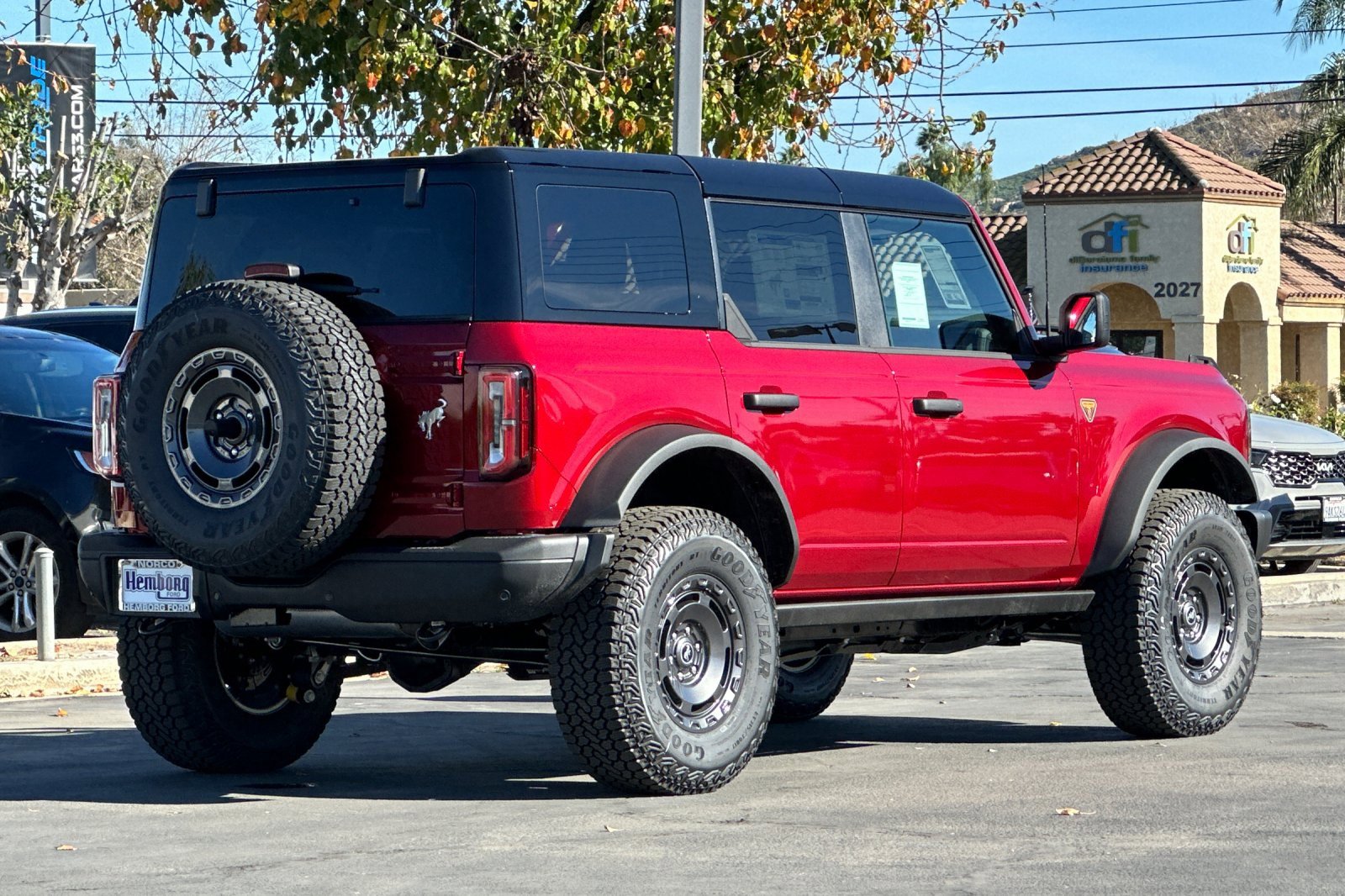 New 2025 Ford Bronco Badlands w/ Sasquatch Package image 4