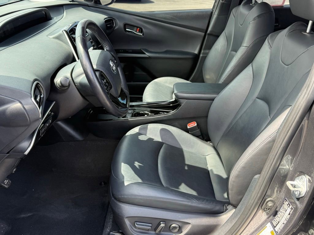 Certified 2022 Toyota Prius XLE w/ Advanced Technology Package FWD image 19