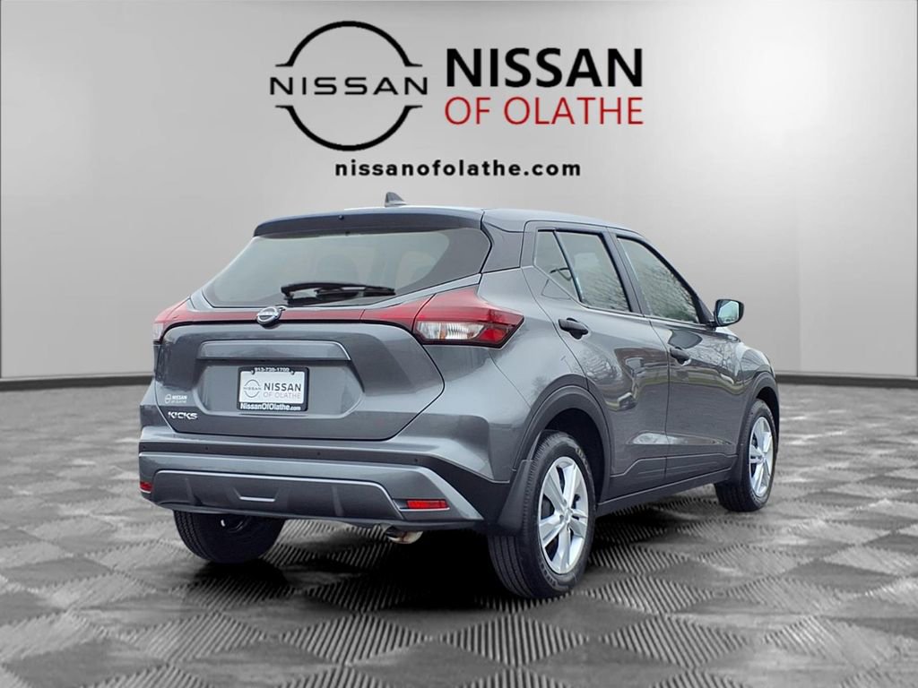 Certified 2025 Nissan Kicks Play S image 26