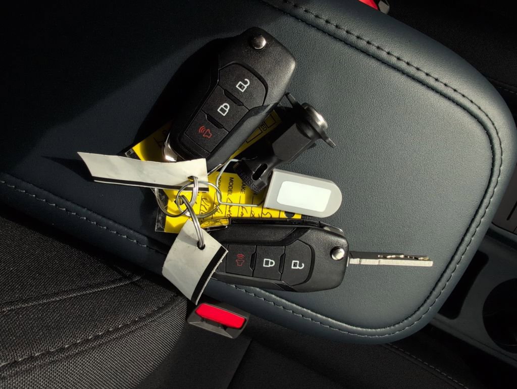 New 2026 Ford Maverick XL image 34