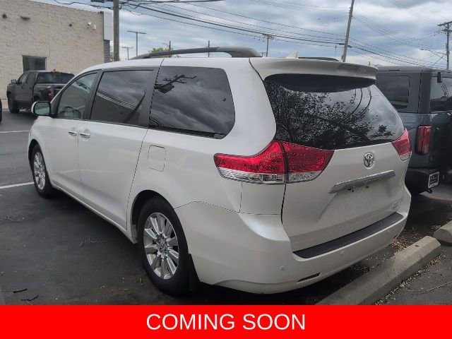 Used 2012 Toyota Sienna Limited w/ Premium Pkg AWD/4WD image 4