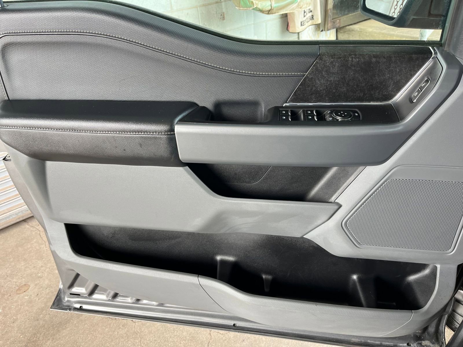 Used 2023 Ford F150 XLT w/ Equipment Group 301A Mid image 20