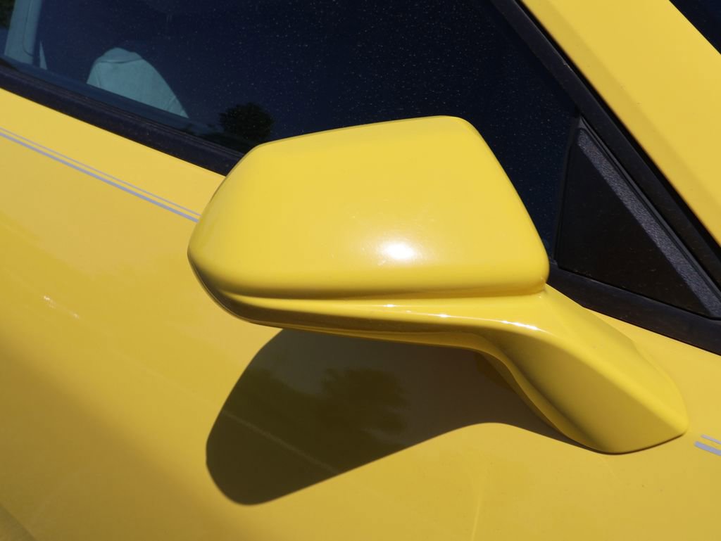 Used 2017 Chevrolet Camaro LT RWD image 7