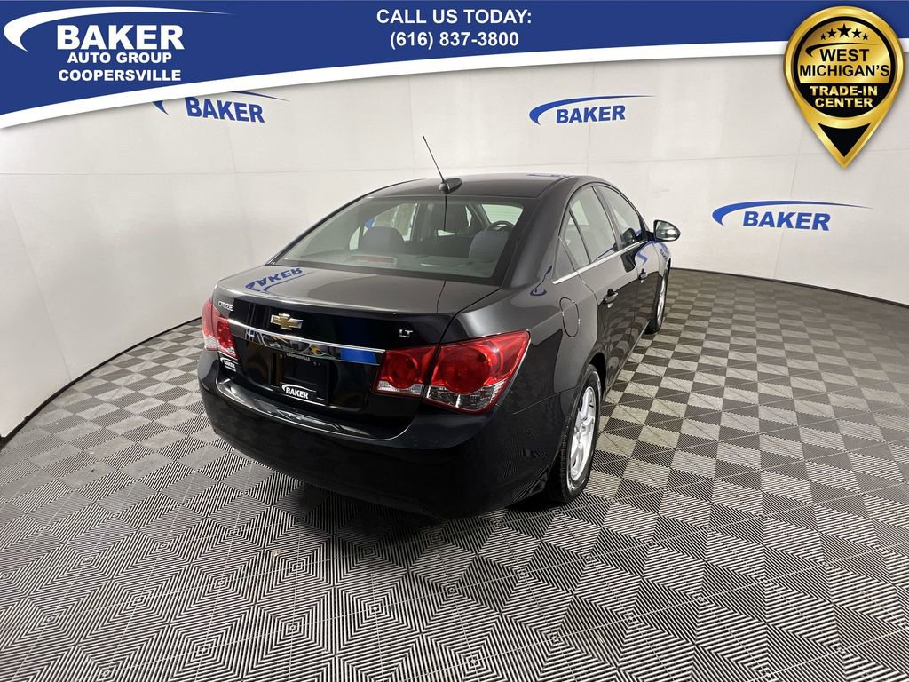 Used 2015 Chevrolet Cruze LT w/ Sun And Sound Package image 8