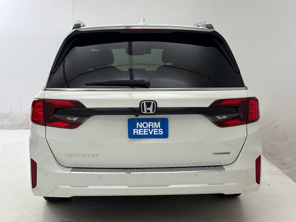 Certified 2025 Honda Odyssey Touring image 8