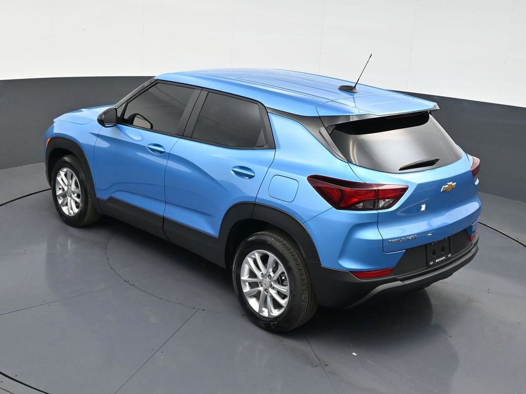Used 2025 Chevrolet TrailBlazer LS image 14