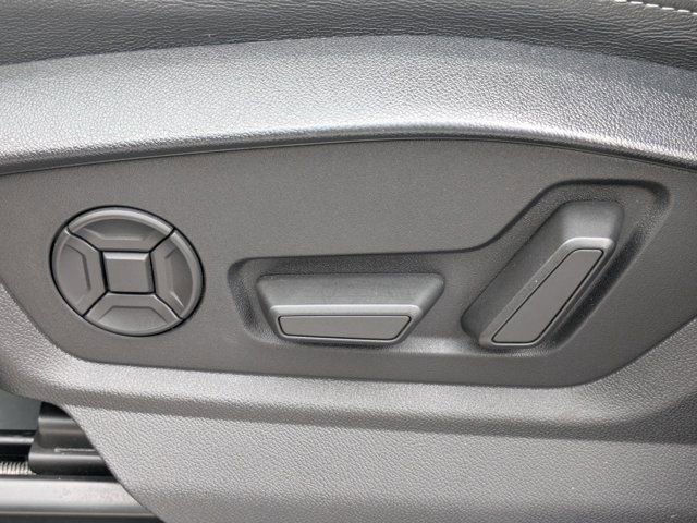 Used 2023 Audi Q8 Premium Plus w/ Premium Plus Package AWD/4WD image 18