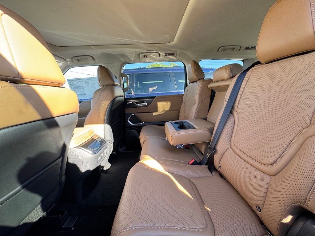 Certified 2026 INFINITI QX80 Luxe w/ Cargo Package image 20