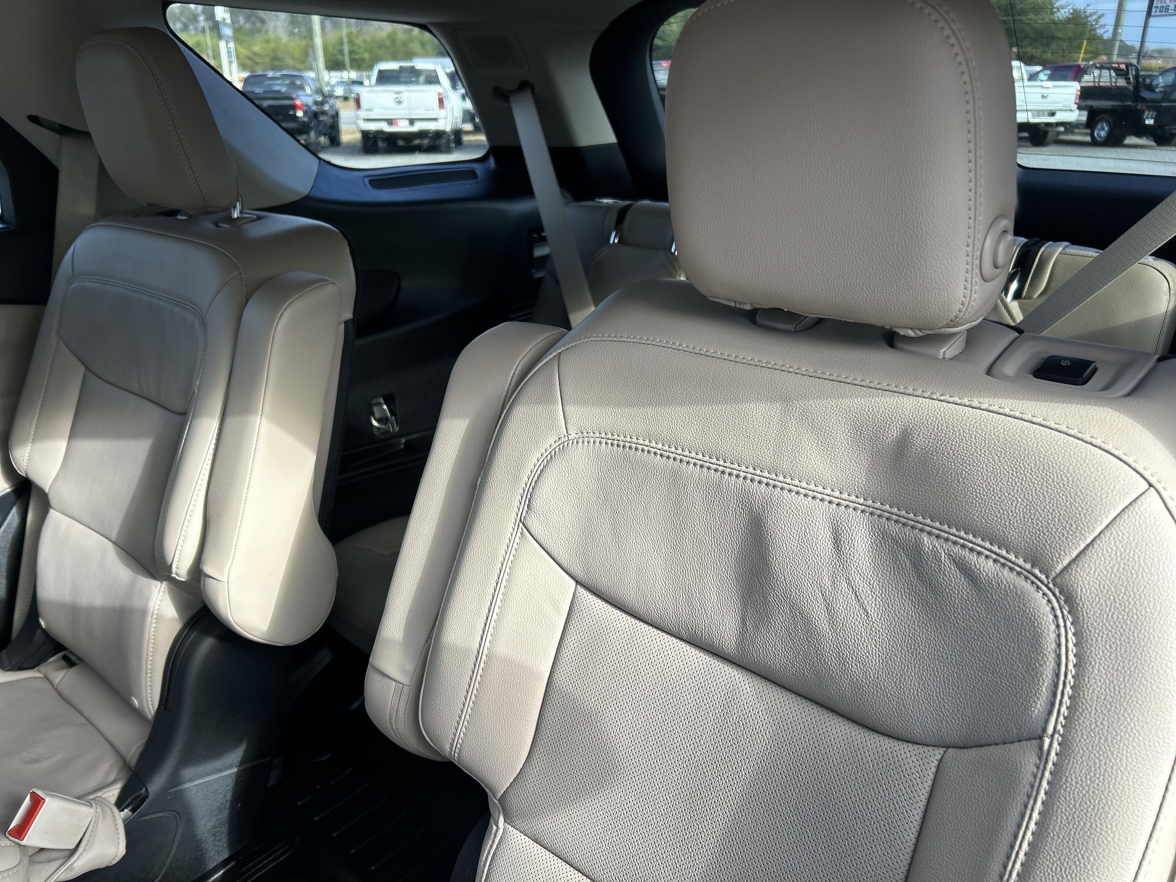 Used 2020 Ford Explorer Limited image 37