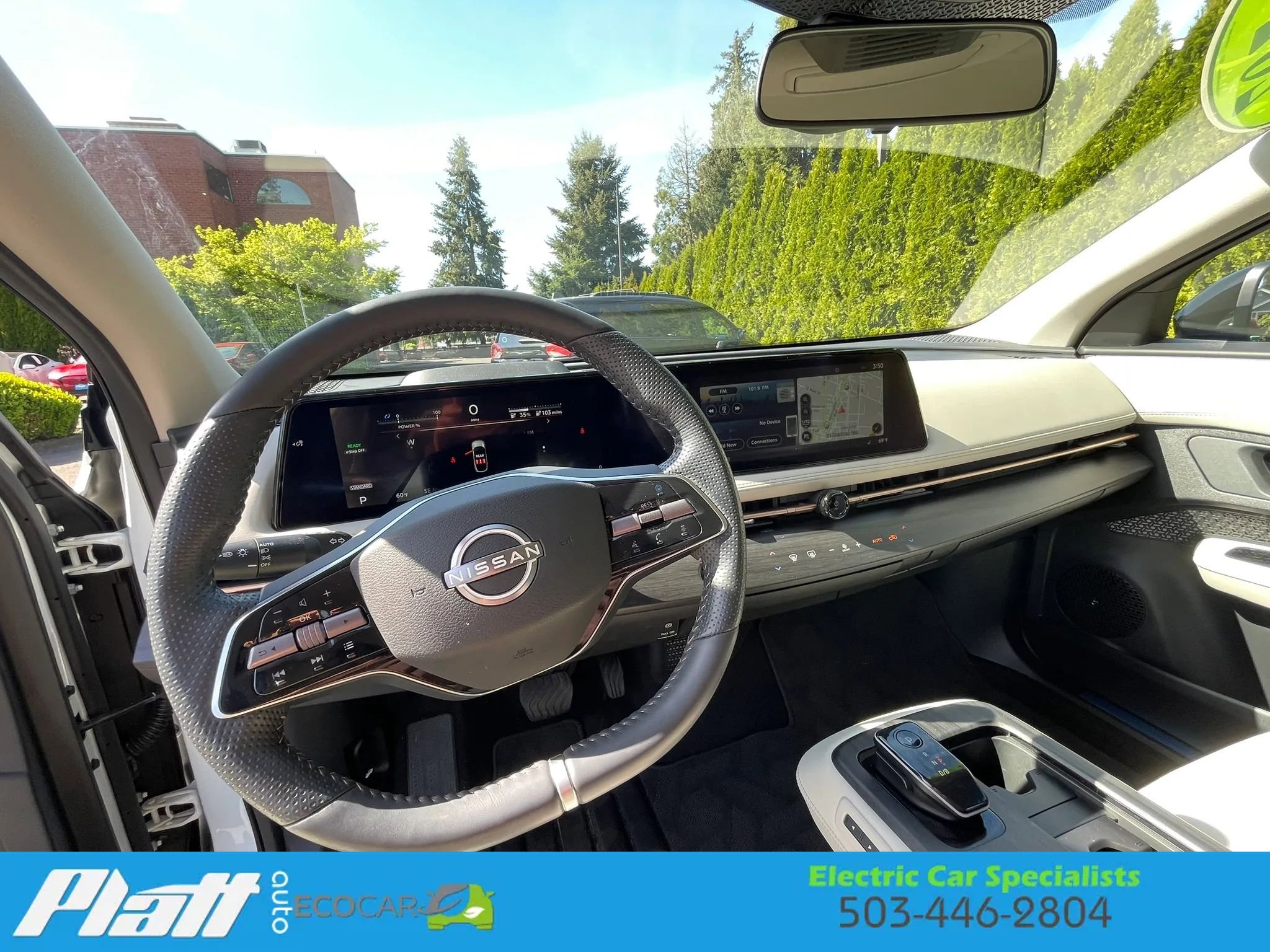 Used 2024 Nissan Ariya AWD image 32