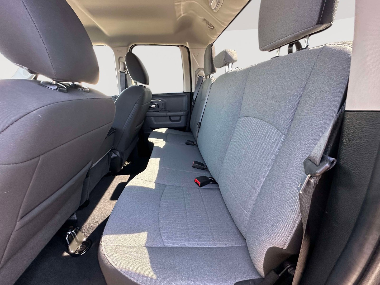 Used 2024 RAM 1500 Classic SLT image 27