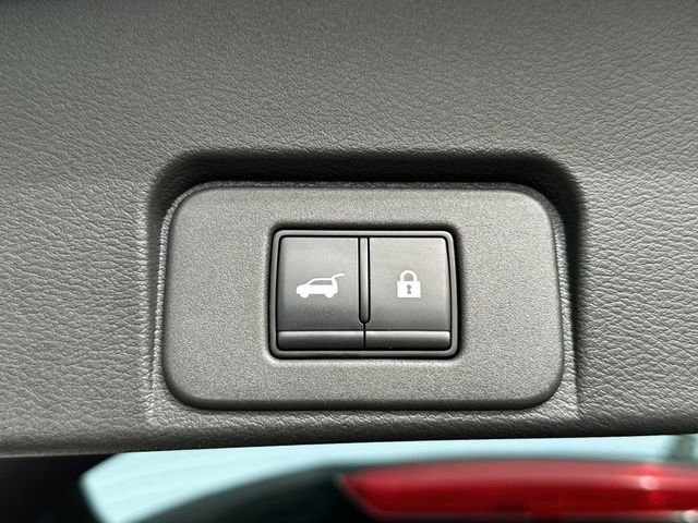 Certified 2023 Nissan Rogue SV w/ SV Premium B Package AWD/4WD image 20