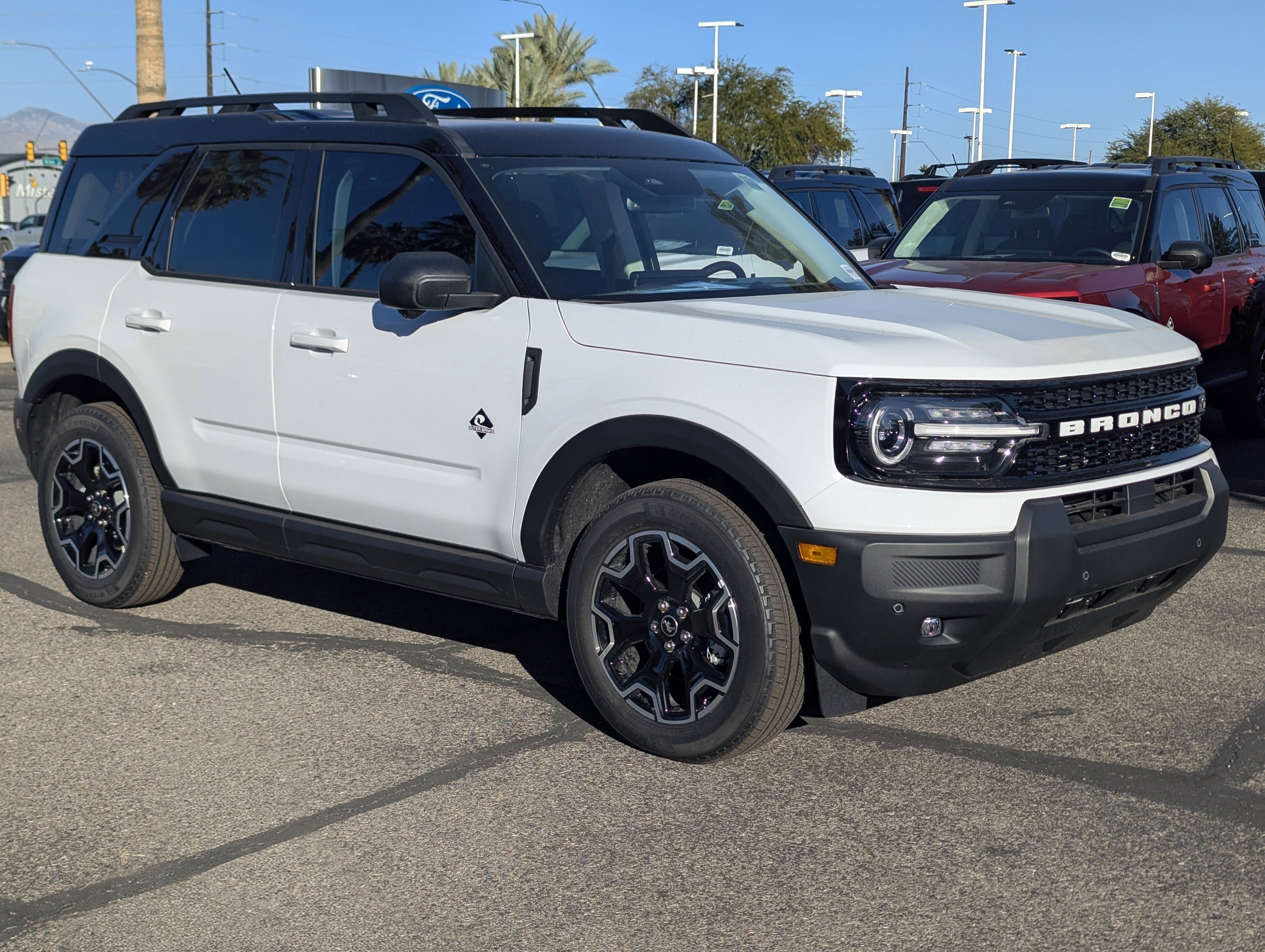 New 2025 Ford Bronco Sport Outer Banks w/ Outer Banks Tech Package+ image 1