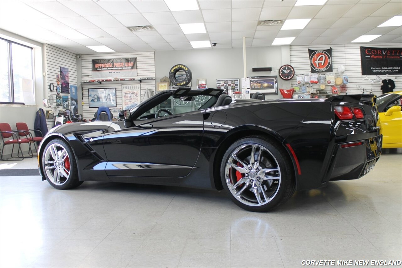 Used 2016 Chevrolet Corvette Stingray Convertible w/ 2LT Preferred Equipment Group RWD image 16
