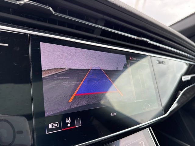 Used 2024 Audi Q8 Premium Plus image 16