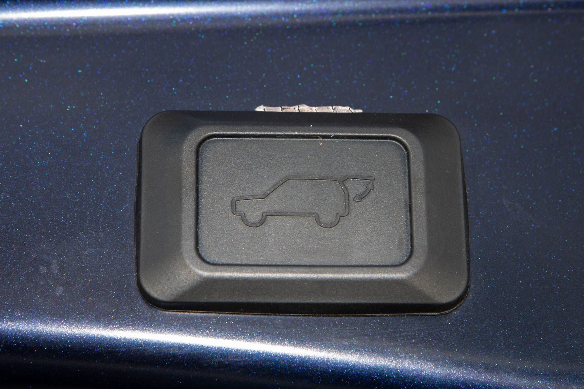 Used 2021 Toyota RAV4 XLE Premium image 10