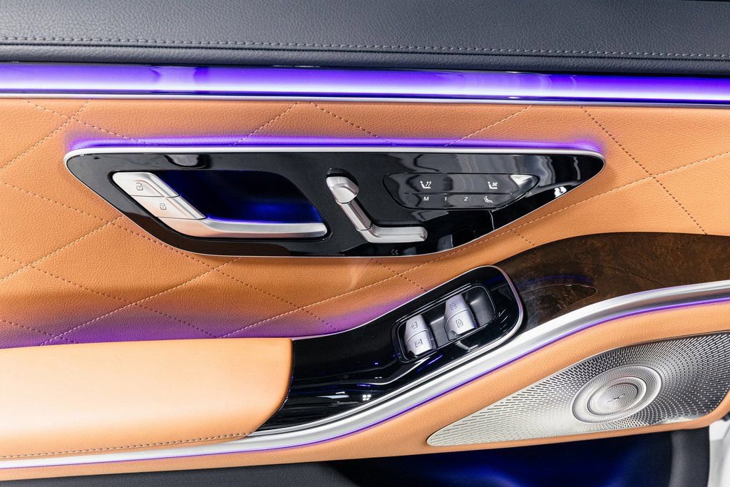 Used 2024 Mercedes-Benz S 580 4MATIC Sedan image 29