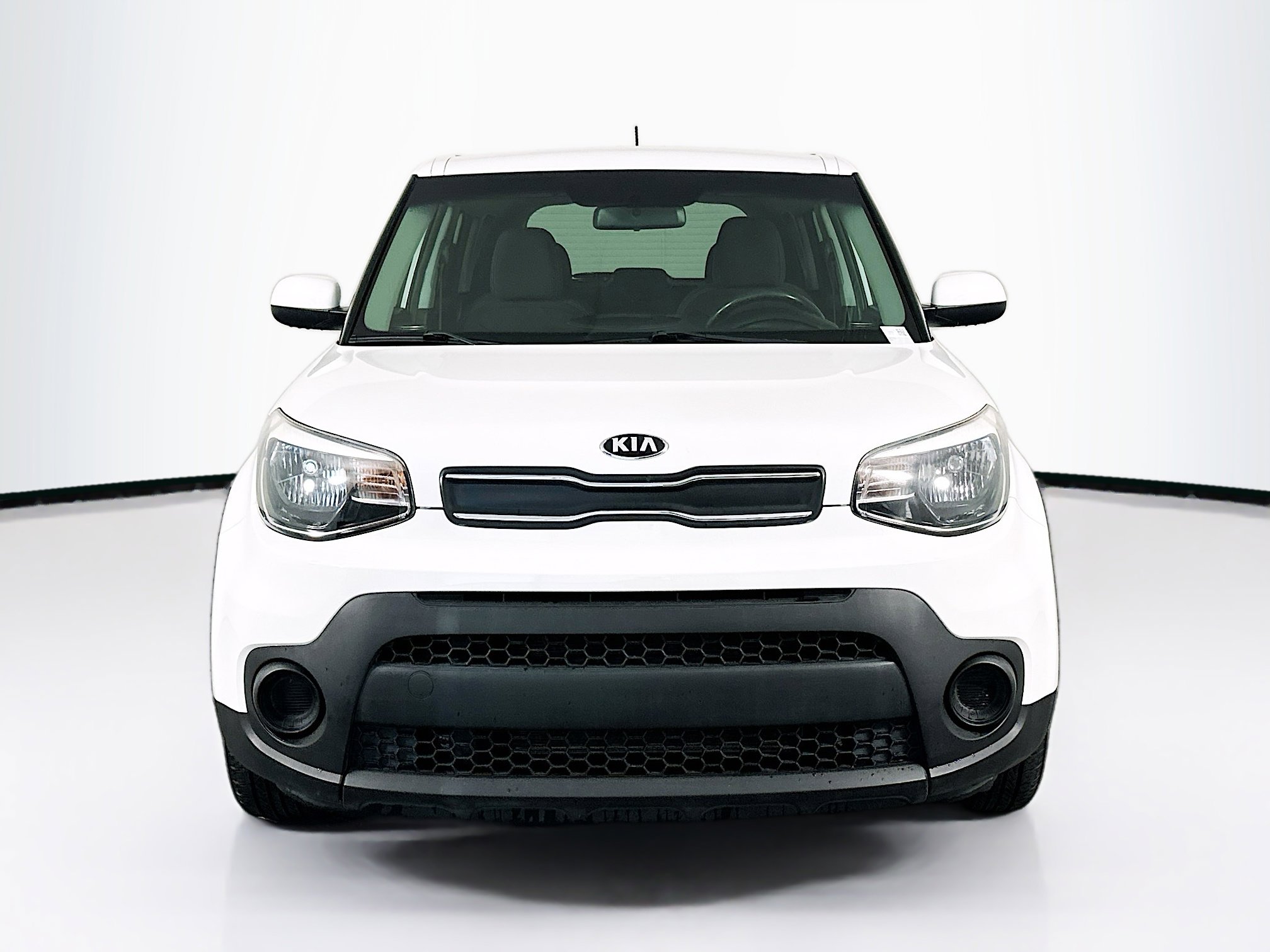 Used 2017 Kia Soul image 2