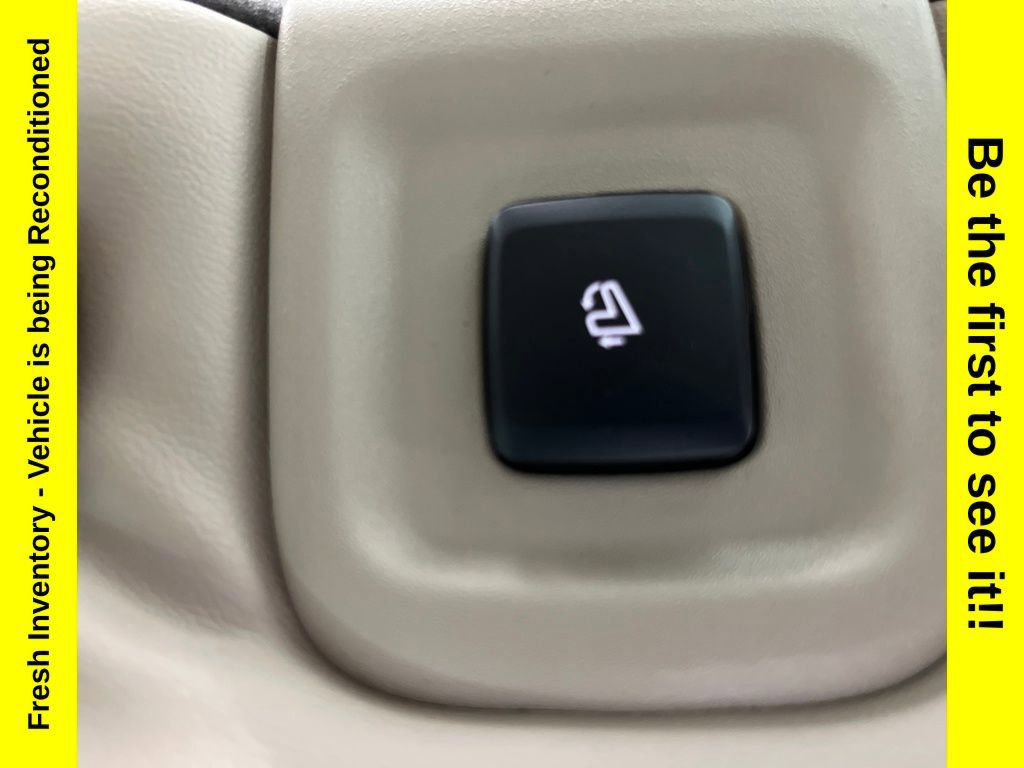 Used 2023 Lincoln Aviator Reserve w/ Equipment Group 201A image 37