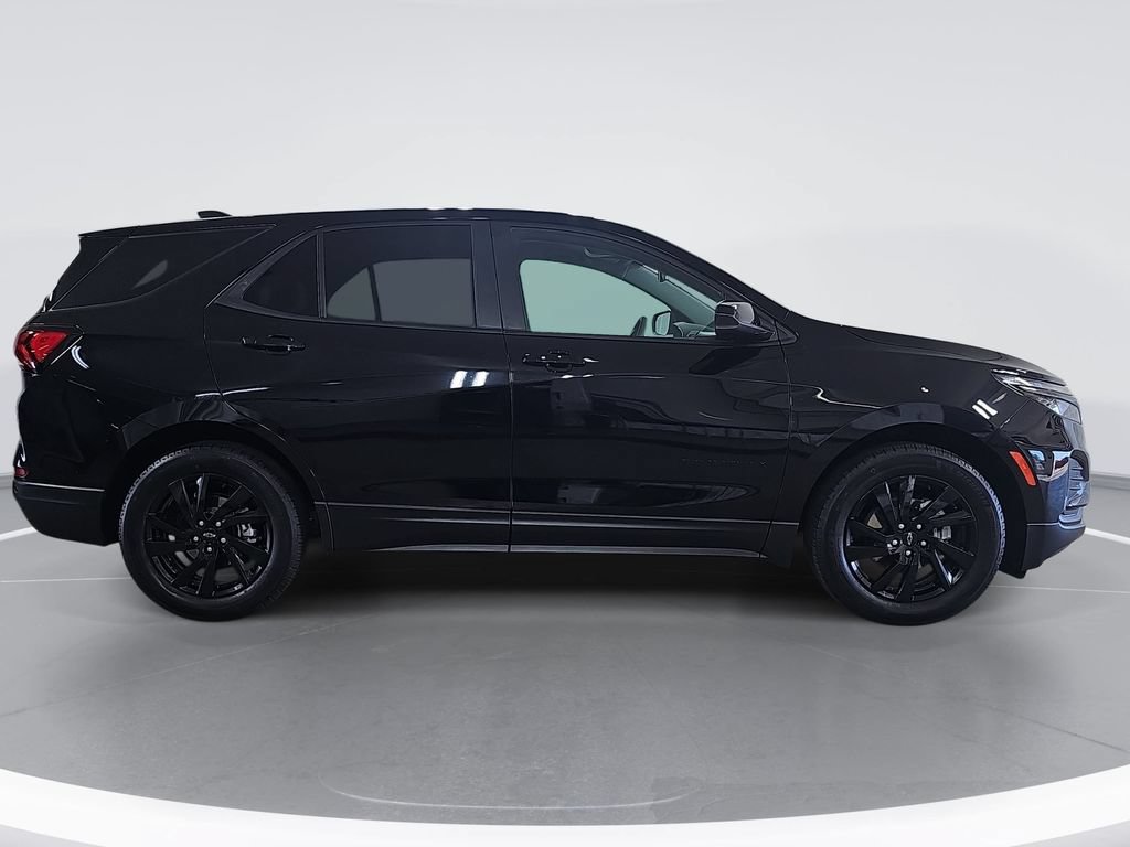 Certified 2024 Chevrolet Equinox LS w/ LS Convenience Package FWD image 2