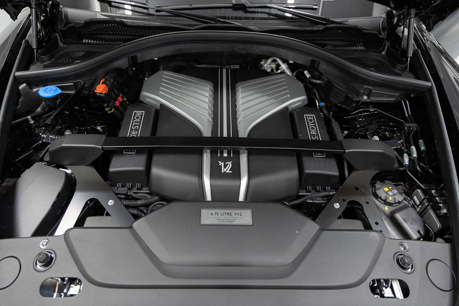 New 2026 Rolls-Royce Cullinan image 50