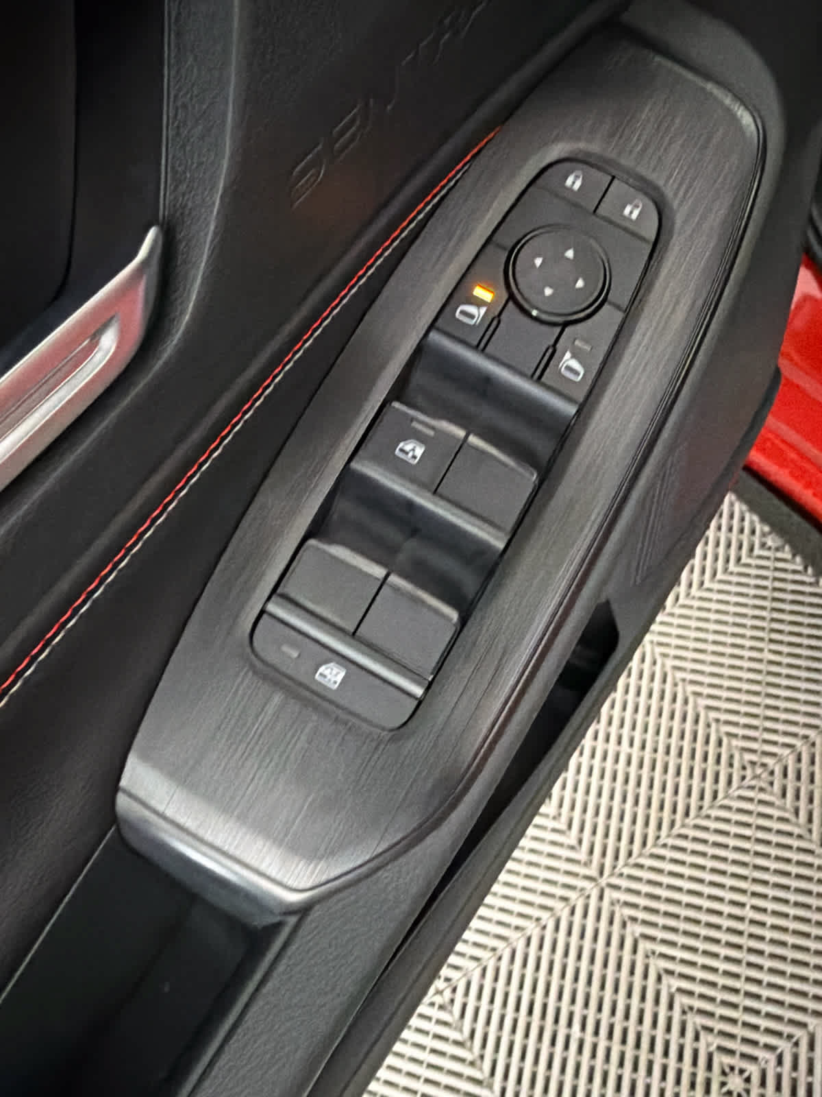 New 2027 Nissan Sentra SR w/ Floor Mat Package FWD image 22