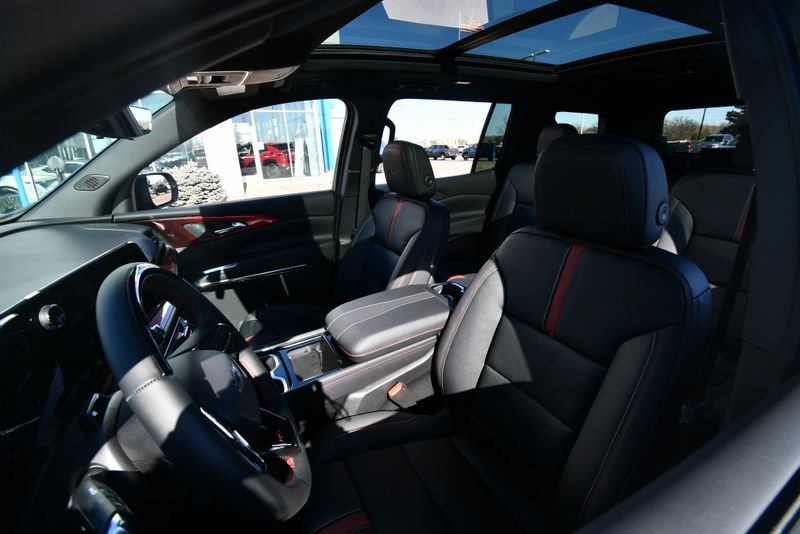 New 2026 Chevrolet Traverse RS AWD/4WD image 10