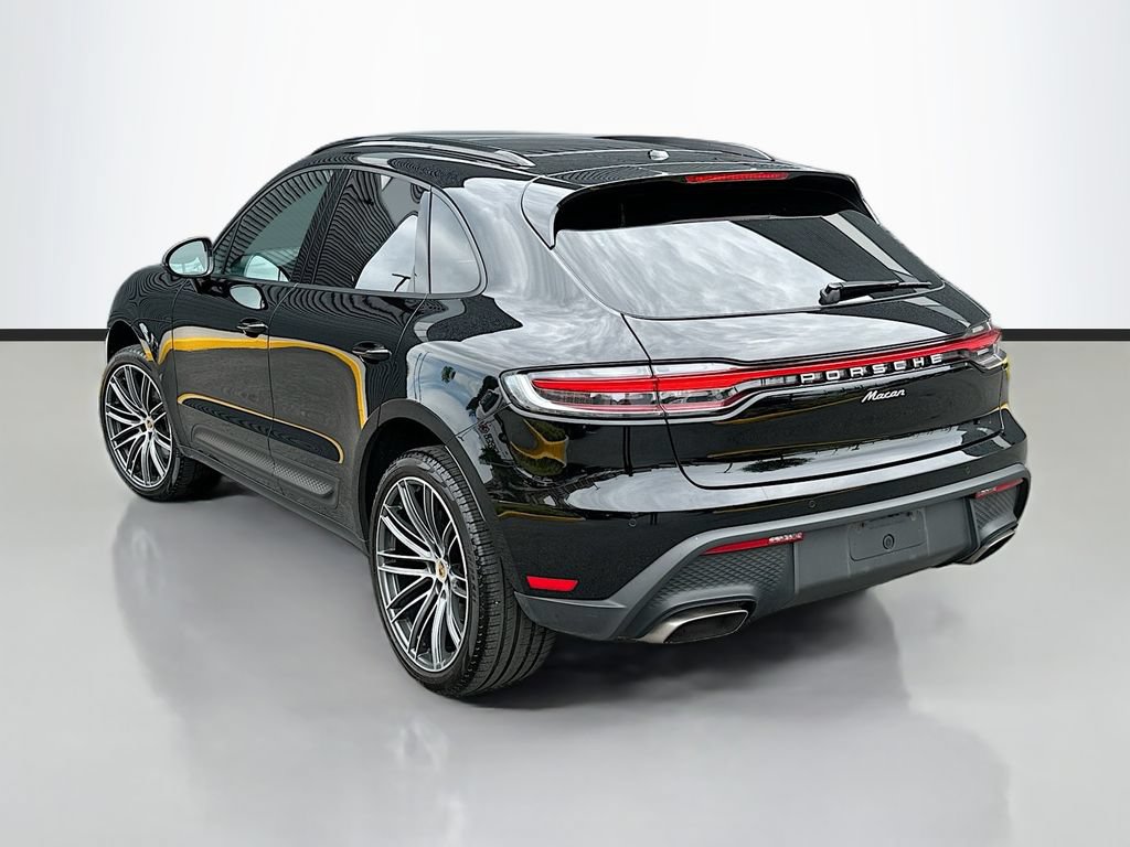 Certified 2023 Porsche Macan Turbo AWD/4WD image 3