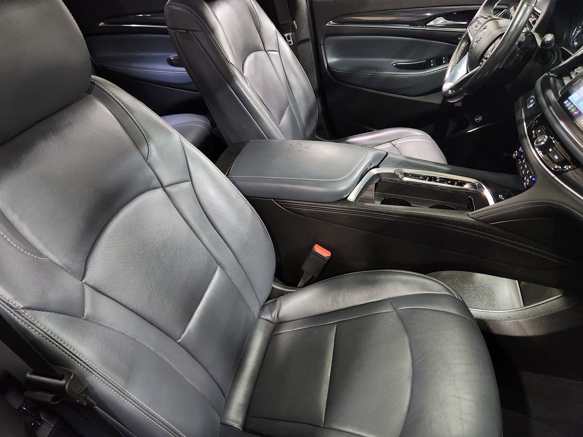 Used 2022 Buick Enclave Premium w/ Experience Buick Package FWD image 29