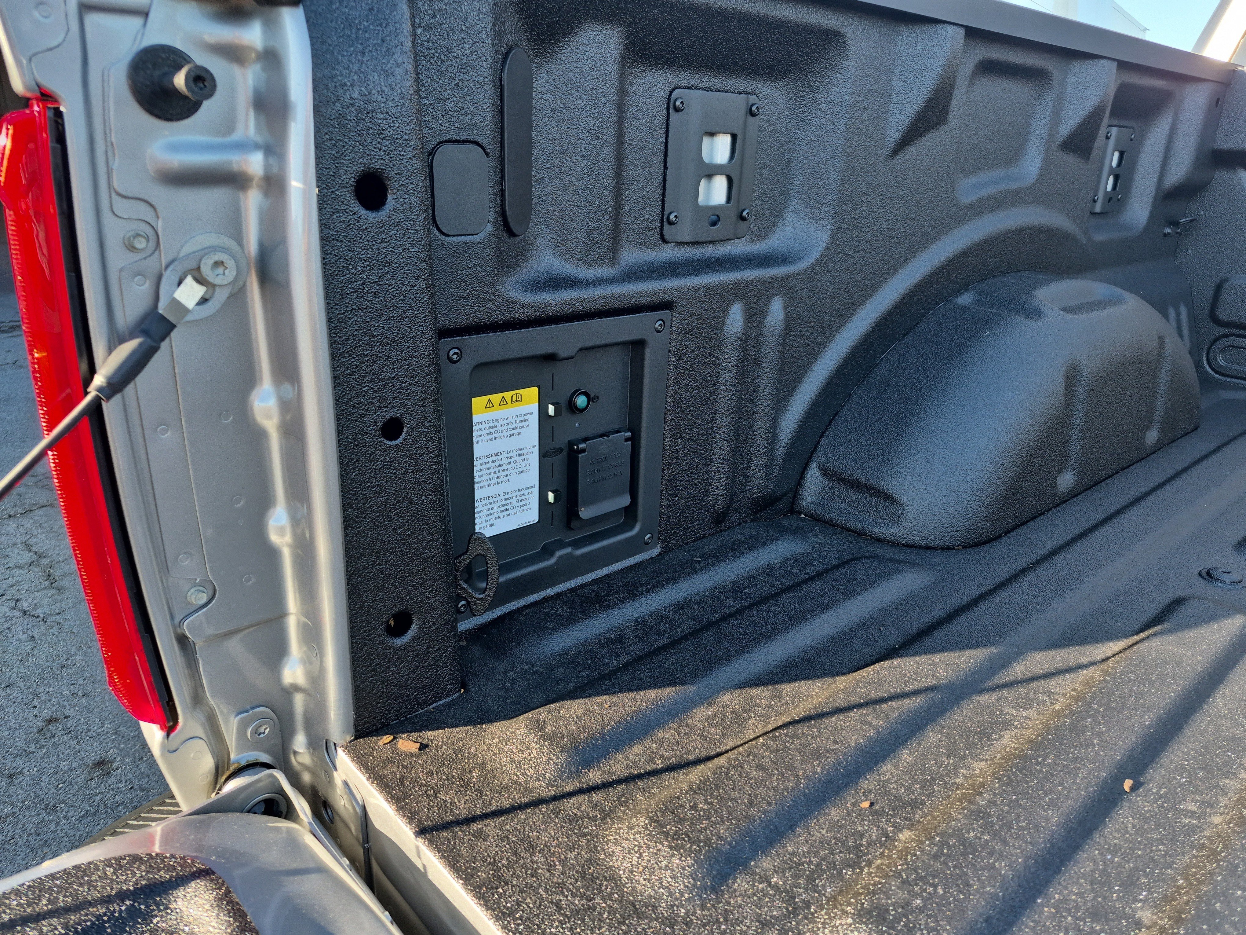 New 2025 Ford F150 XLT w/ Equipment Group 302A MID image 8