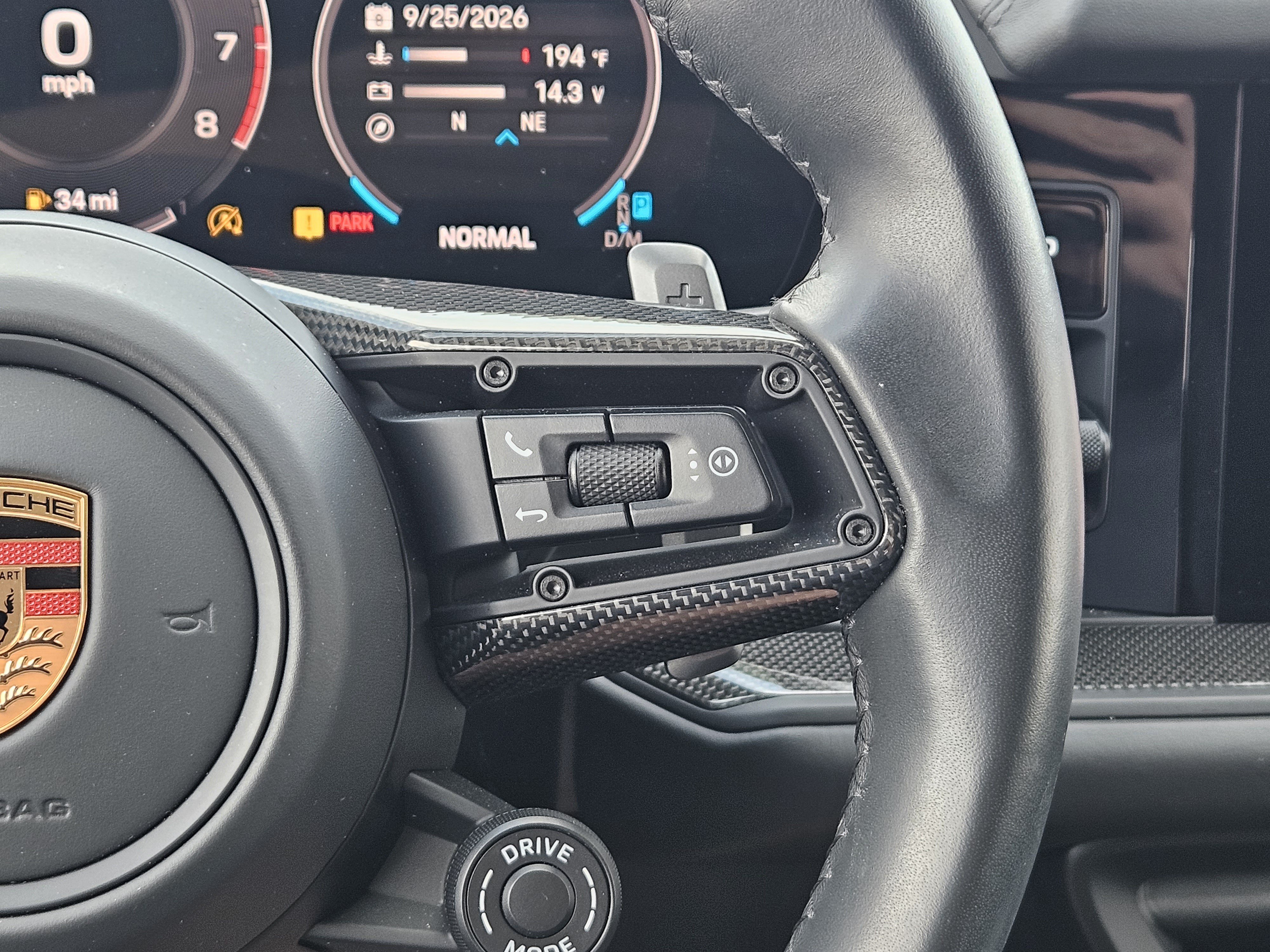Certified 2025 Porsche Cayenne GTS AWD/4WD image 27