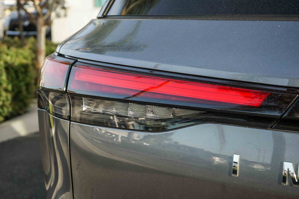 Certified 2023 INFINITI QX60 Sensory w/ Vision Package image 7