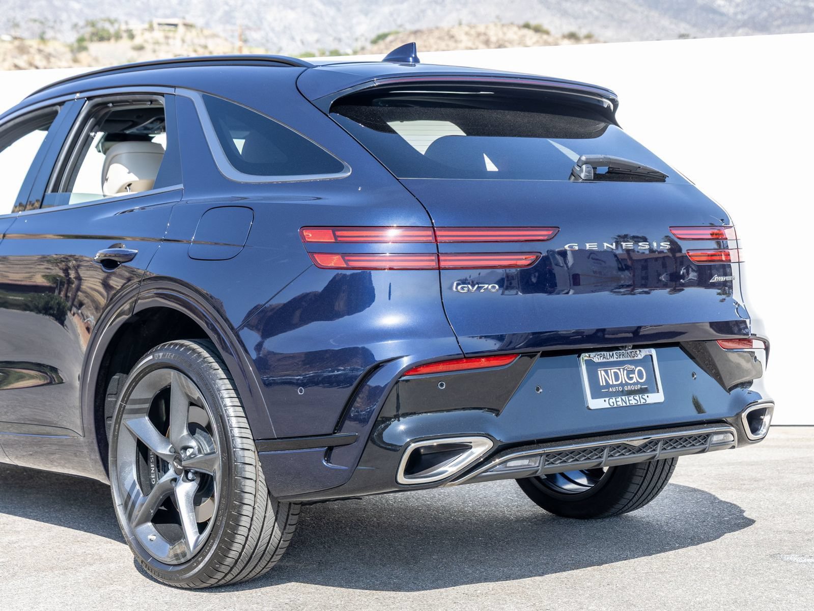 Used 2026 Genesis GV70 3.5T Sport Prestige AWD/4WD image 10